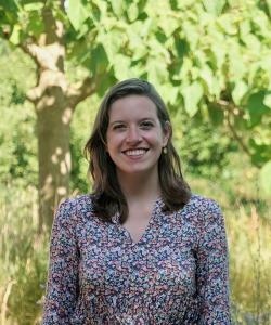 Photo of a female researcher.