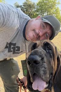 During February’s National Dog Education Training Month, Warriors Heart is highlighting how service dog training benefits handler and dog alike and sharing Chris Pinder’s story.