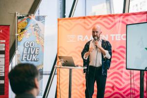 Global Startup Pitch in RAMEN TECH