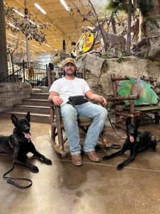 Off Leash K9 Training Toledo Ohio Photo