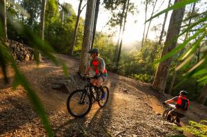 Adrenalin Quest mountain bikers on Mogo Trails
