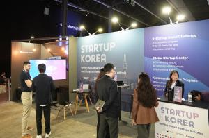 A scene from the STARTUP KOREA booth at MWC 2026