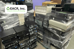 Two pallets of computer systems for dismantling