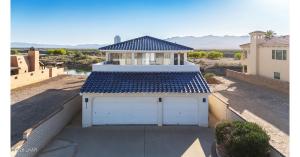 homes with RV parking in Mohave Valley AZ