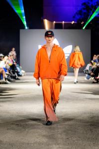 The opening at Centro Cívico led by Adidas Originals set a powerful tone. The fusion of street culture performance, and high level production transformed the space into an immersive experience, signaling that this was not just a runway a statement of cultural relevance.