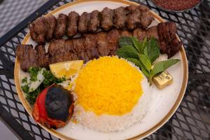 Mediterranean Restaurant in Calabasas