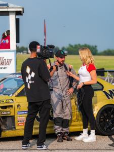 Driver on track, interview for TV