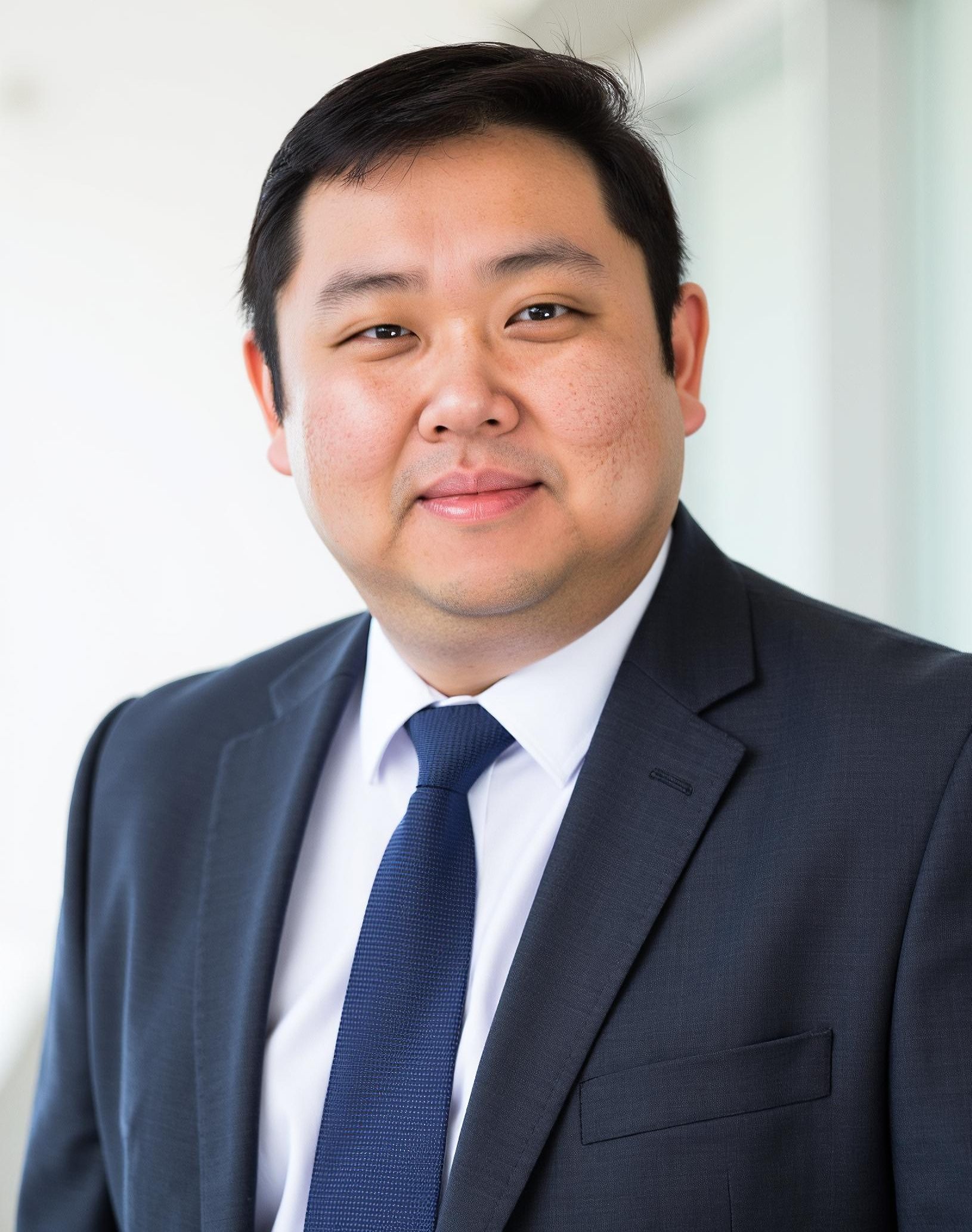 Headshot of Jonathan Hung.