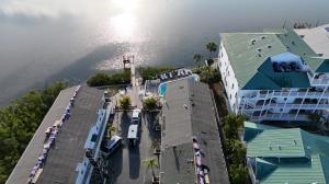 Seashell Condo Roof Replacement