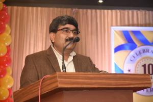 TendersOnTime founder speaking at Milan launch event