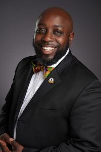 This is a photo of the Mayor of Dumfries, VA, Derrick R. Wood.