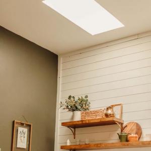 skylight installation in Oklahoma City using proper flashing and sealing to prevent leaks and improve energy efficiency