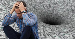 money stress affects mental health