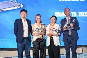 Mr Tan Shizhen, Lindsay Porter OBE, Ms Zhou Yingying, Mr Simone Panigada PH.D. (Photo Credit: Pink Dolphin Fund)