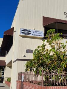 Building Sign - Simi Computer and IT Solutions