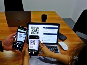 ME-QR Study Reveals Shift in QR Ecosystem: iOS Users Outpace Android by 62%