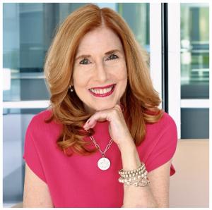 Bestselling Author Liz H. Kelly’s NEW “Award Winning Publicity” book includes 8 media boosters to uplift your story above the noise, including: Story Magic Boosters, Creative Campaign Boosters, and Media Outreach Boosters.