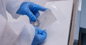 Controlled packaging and fulfillment at the Ecoclean and EnPak Clean & Pack Technology Center ensuring cleanliness retention and full traceability.