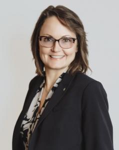 Tarah Jakubiak, has specialized in the textile industry for more than 20 years. Growing up in the home, decor, textile industries she is a third-generation patron who specializes in B2B, wholesale and trade sales.