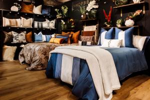 Escape into the sumptuous comfort of Barrett Bergmann Home Bedding. The modern yet timeless designs are offered in an array of textures ranging from ultra-soft to sleek matte or radiant shine finishes.