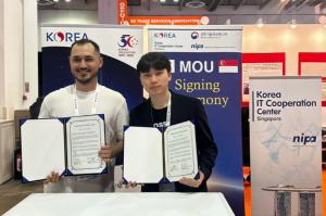 Crosshub signed an MOU at the Korea Pavilion