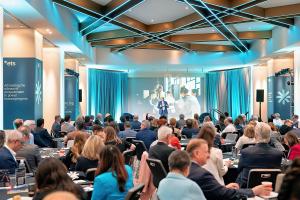 Heritage Signs & Displays produced and installed large-scale event graphics for Educational Testing Service’s multi-day conference at Hotel Washington, reflecting its continued event environment work across the DC metro area.