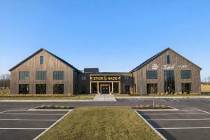 Stick & Hack Grand Park Exterior