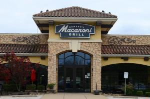 Akron Macaroni Grill