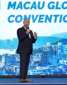 Alexy Goldstein Speaking at the Global Convention