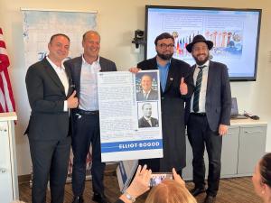 Elliot Bogod  receiving his Israel Tribune Social Impact Award w Moe Rock-Ashkan Tabibnia -Rabbi Danny