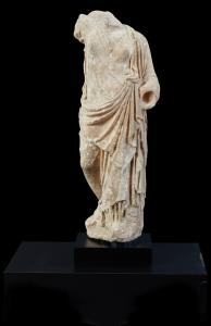 Roman marble draped figure of a woman, Late Hellenistic to early Roman, circa 1st century, B.C.E/C.E. Estimate: $20,000-$40,000