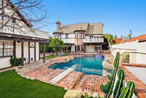 iRely Recovery facility exterior evening view