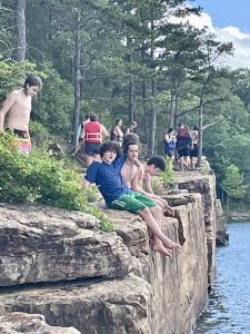 Kids at Midway Bluffs Greers Ferry Lake 2022