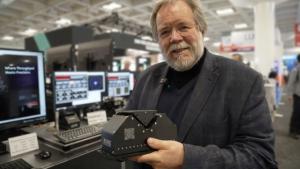 SJ_holding_Octapod