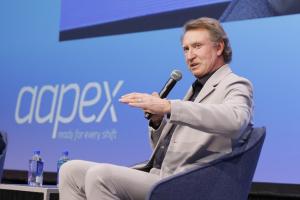 Wayne Gretzky keynote 2025