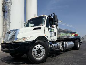Los Angeles Grease Company service truck used for used cooking oil collection in Los Angeles