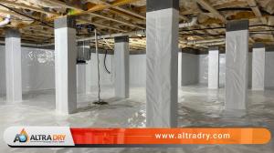 Crawl space encapsulation with vapor barrier installed in Muncie IN by Altra Dry