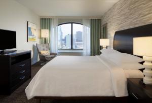 Hotel Guestroom