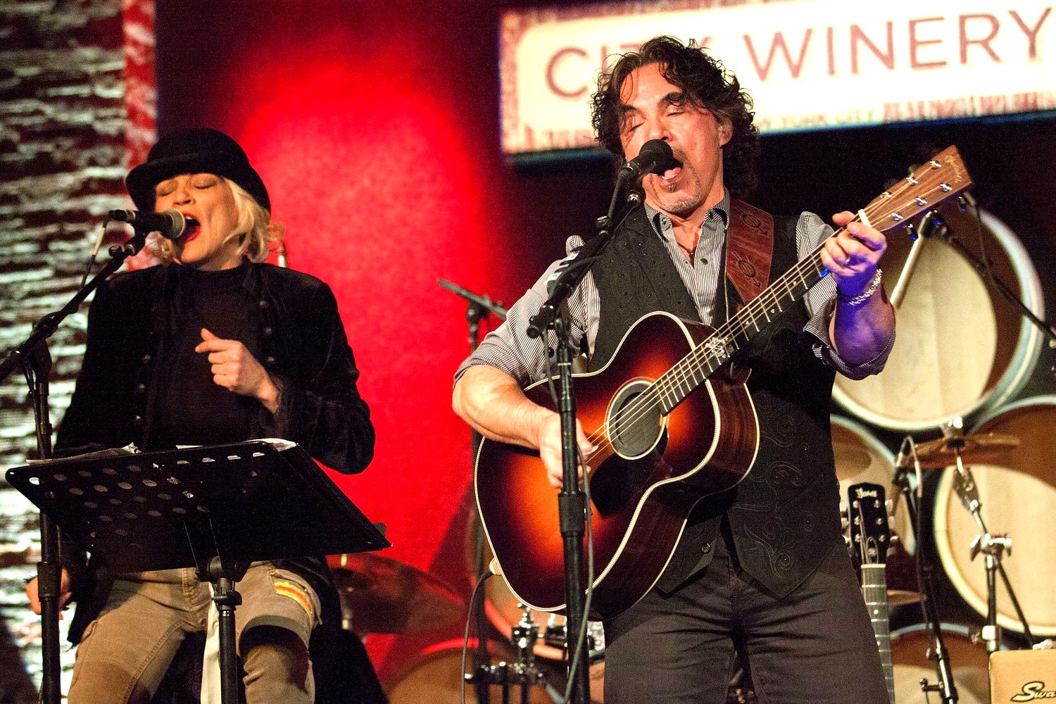 Over the years, Bramlett has performed with Robert Plant, Billy Joel, Vince Gill, John Oates, Faith Hill, Buddy Guy, and Dwight Yoakam, and from 1993 to 1995, she was a member of Fleetwood Mac during Stevie Nicks’ departure from the group.