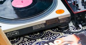 Dullboy's Outdoor Pala Bar & Restaurant Vinyl DJ Jersey City
