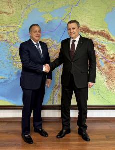 Chairman Jonathan Bass Argent LNG and Chairman Abdulvahit Fidan, BOTAS