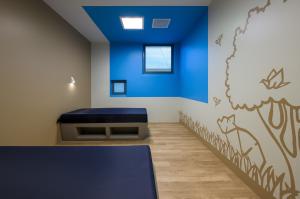 Children and Youth Crisis Wellness Center Crisis Stabilization Bedroom