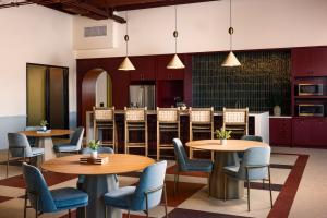 POWER's Raleigh-Durham Territory: Kitchen & Dining Area