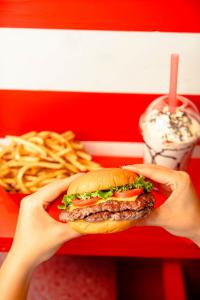 Redhead Burger Combo