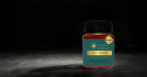 Australian Wildflower Dwutta (Blackbutt) TA35+ (250g) jar on dark surface