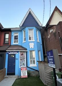 Bloor Lansdowne Dental