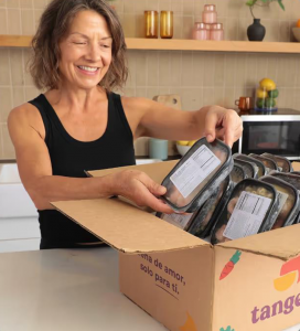 What’s Included in the Veteran HealthPak® Program? Prescribed, Medically-Tailored Meals 168 Chef-Designed Dietitian-Approved Medically Tailored Meals delivered weekly for 12 weeks (14 Meals per week), includes all packaging, shipping, and handling.