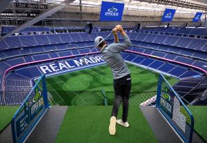 Upper Deck Golf comes to Bernabéu this fall, where golfers play inside the stadium from the upper decks.