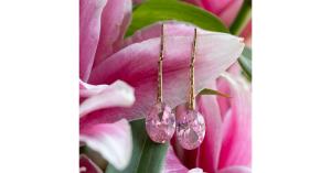 Diamond Georgette V Earrings