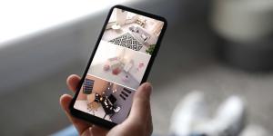 Smart home camera footage display on a mobile phone